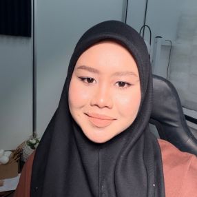 Nur Hidayah, Babysitter in Bukit Payong