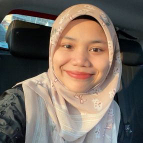 Nurul, Babysitter in Nilai