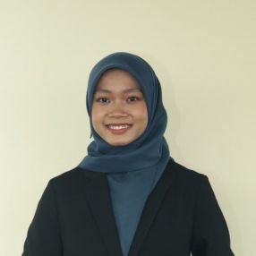 Hasya, Pengasuh di Rawang