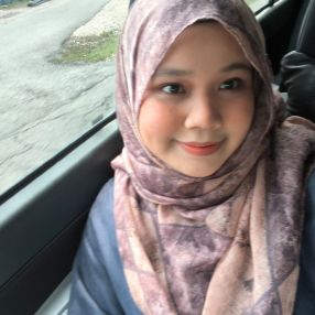 Ruby, Pengasuh di Kota Bharu
