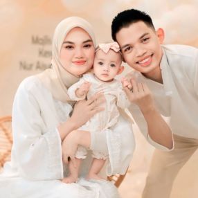 Ayu, Keluarga di Pasir Gudang