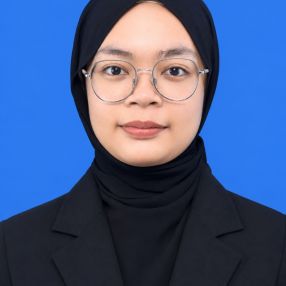 Najihah, Babysitter in Pekan