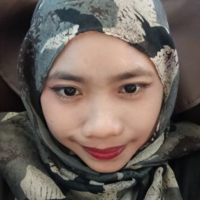 NUR FATIHAH IWANI BINTI, Babysitter in Seremban