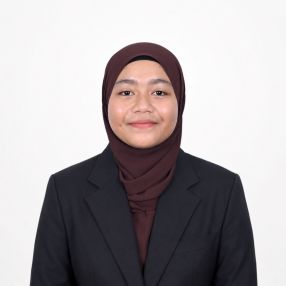 SITI, Pengasuh di Kuantan