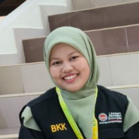 Haidah, Babysitter in Sri Gading
