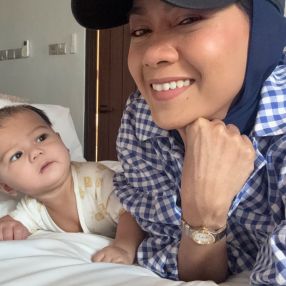 Intan Azura, Keluarga di Kajang