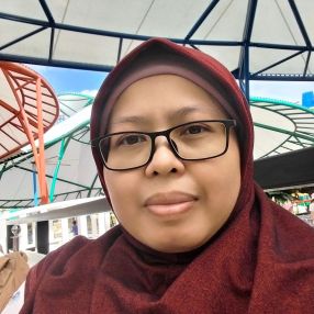 Noraini, Pengasuh di Kulai