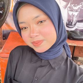 Nurul, Pengasuh di Jerteh