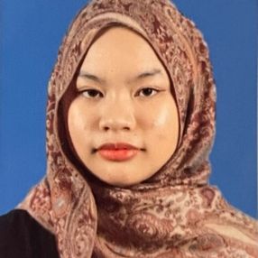 Nadiatul, Babysitter in Kuching