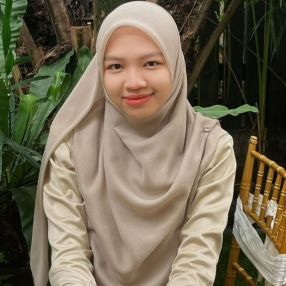 Auni, Babysitter in Serdang