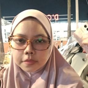 ROSZANA, Babysitter in Cheras