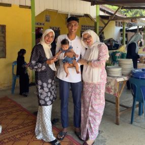 Khairul, Keluarga di Langkawi