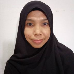 Nur Aini, Babysitter in Kampung Raja