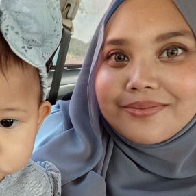 Siti Noraisyah, Pengasuh di Gua Musang