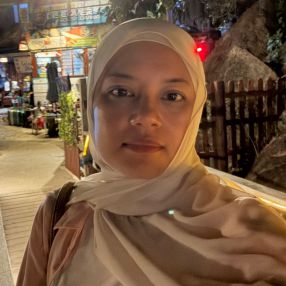 Zulfa, Babysitter in Shah Alam