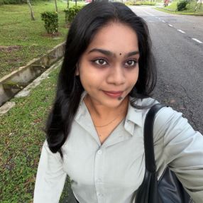 Geethikaa, Pengasuh di Johor Bahru