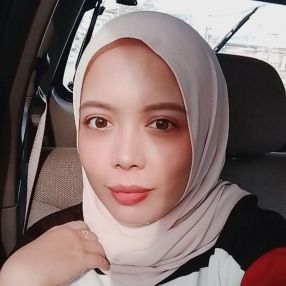Armaya, Babysitter in Tawau