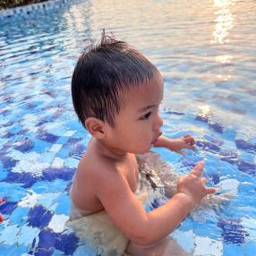Cinta, Family in Dengkil