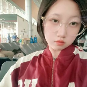 Ona, Babysitter in Sandakan