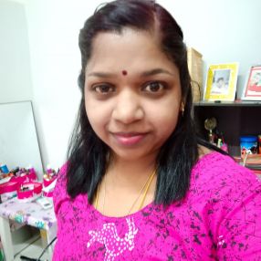 Lavanya, Pengasuh di Port Dickson