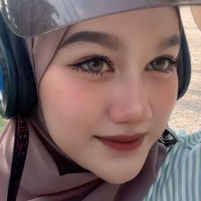 Farhana, Pengasuh di Bagan Serai