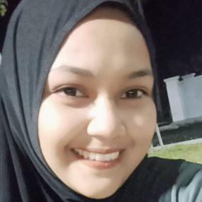 Nurma, Babysitter in Endau