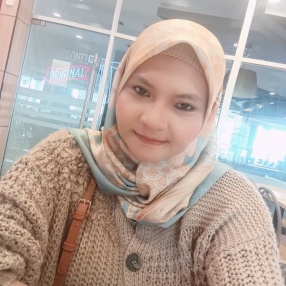 Hamiza, Babysitter in Alor Setar