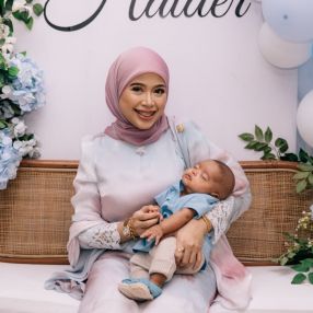 Fara, Keluarga di Ulu Tiram