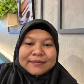 Siti nabila, Babysitter in Jitra