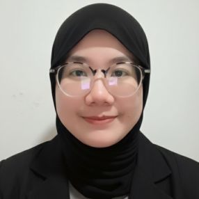 NurHawa, Pengasuh di Penampang
