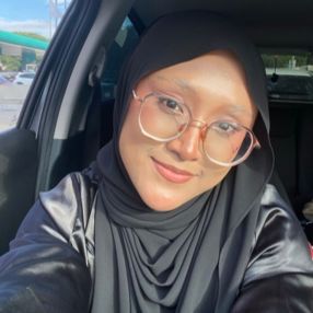 Wan Ainur Fatihah, Pengasuh di Melaka