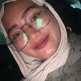 Asya, Pengasuh di Miri