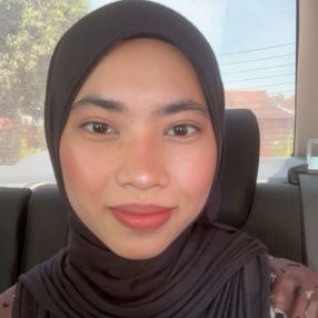 Fatin, Babysitter in Lumut