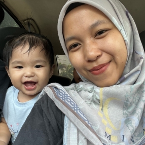 Siti nor, Babysitter in Ulu Tiram