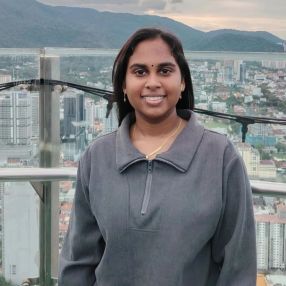 Prathiba, Babysitter in Simpang Ampat