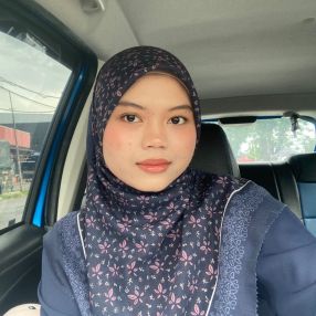 Nur Syafikah, Pengasuh di Kemaman