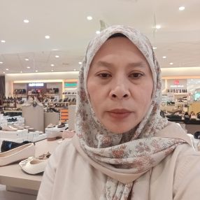 Rafeah, Babysitter in Miri