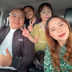 Shelly, Keluarga di Bintulu