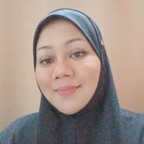 Syareeda, Pengasuh di Seri Kembangan