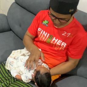 Nazmin, Keluarga di Simpang Ampat