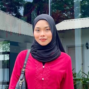 Nana, Babysitter in Ayer Tawar