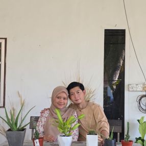 Irra, Family in Permatang Pauh