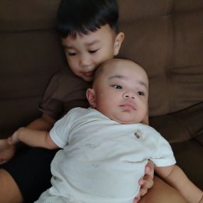 SRY RAHAYU, Family in Batu Pahat