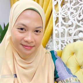 Yana, Babysitter in Kapar