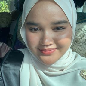 Siti khadijah, Babysitter in Rawang