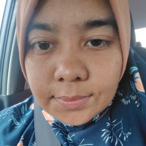 Farah, Babysitter in Merlimau
