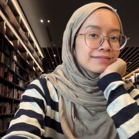 Afiqah, Pengasuh di Puchong