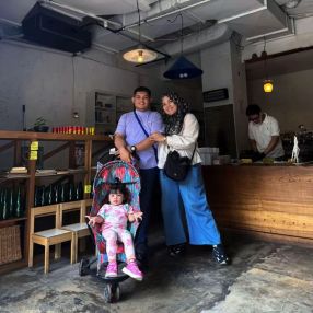 Nazurah, Keluarga di Klang