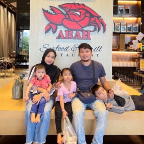 Zawawi, Keluarga di Shah Alam