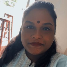 Priya, Family in Puchong